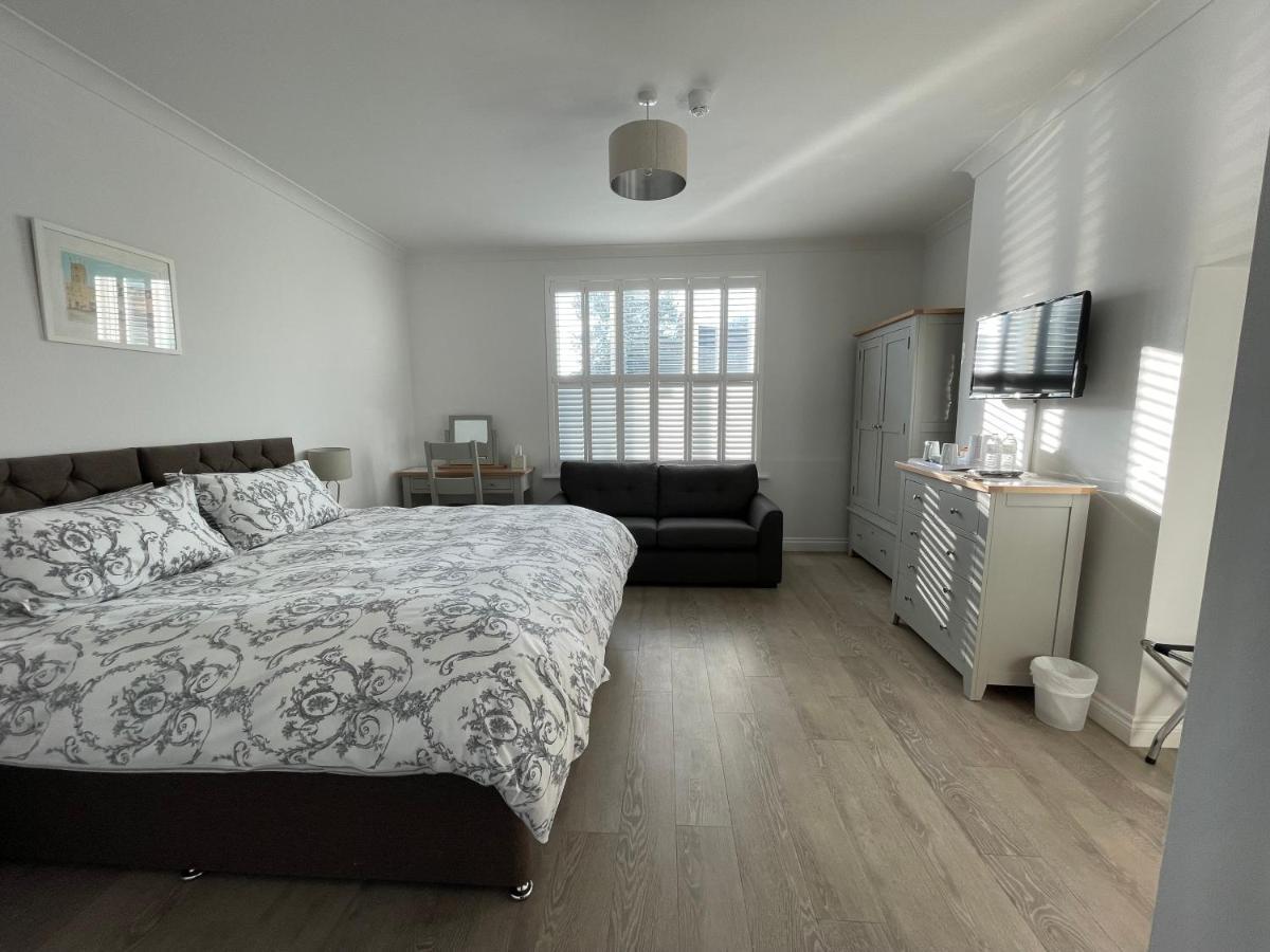 Cotswold Hare Guest house